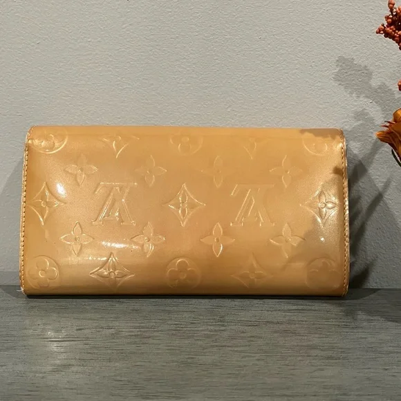 Louis Vuitton Tan Wallet - Picture 3 of 11